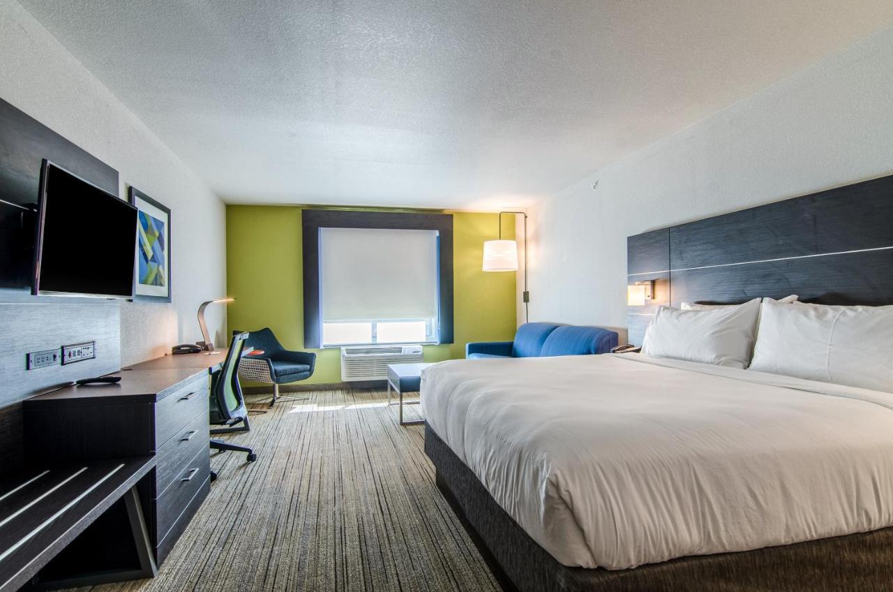 Holiday Inn Express & Suites - Atchison By Ihg Εξωτερικό φωτογραφία