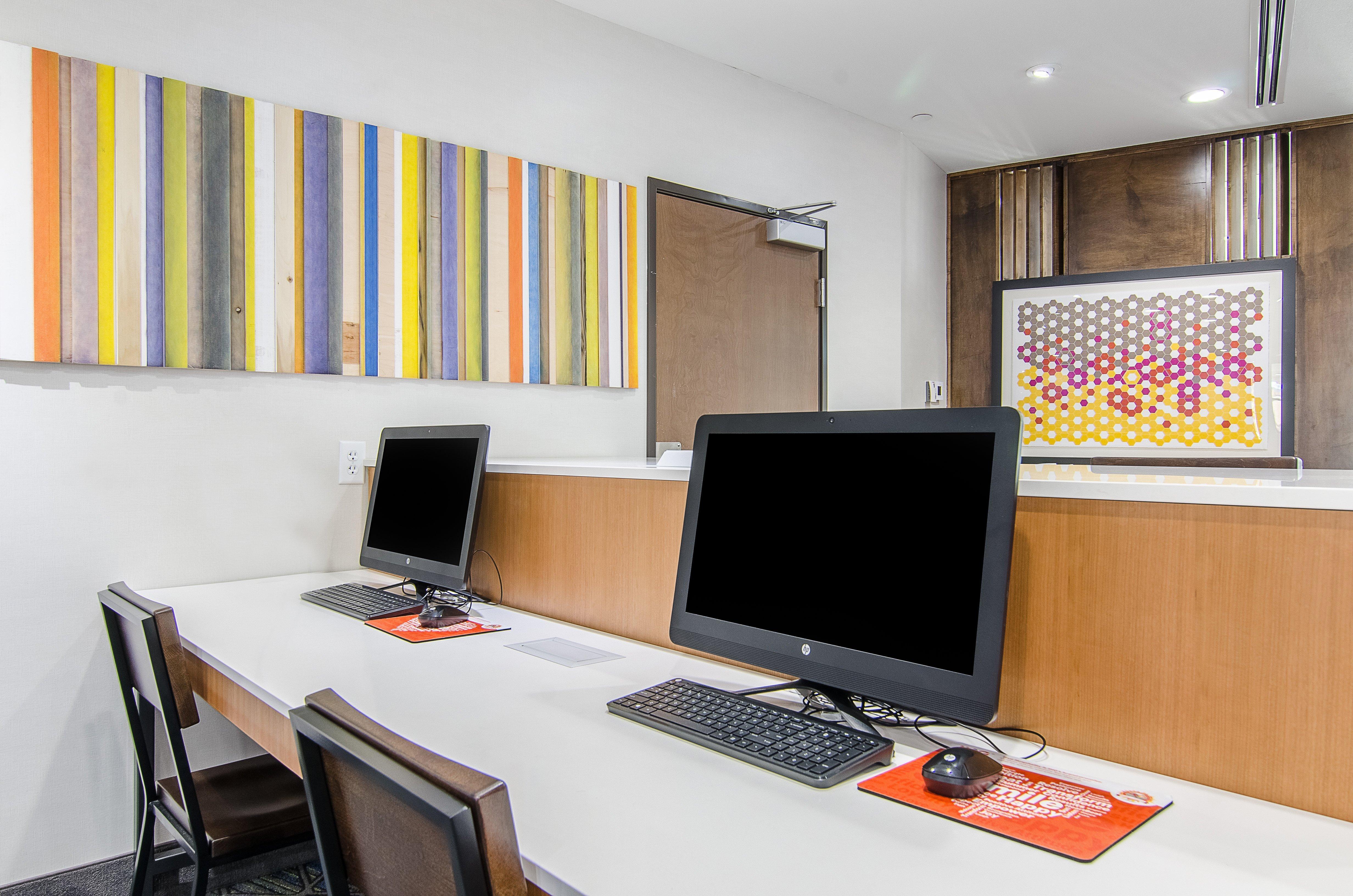 Holiday Inn Express & Suites - Atchison By Ihg Εξωτερικό φωτογραφία